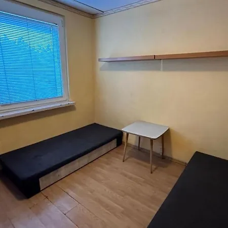3-bedroom Airport & Stadion Breslavia